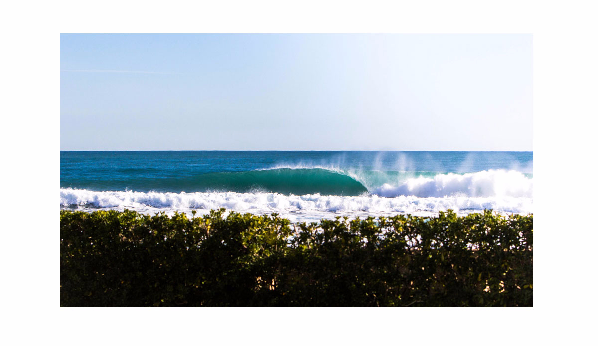 This wave only breaks a few times a year but definitely worth the wait. Photo: <a href=\"http://instagram.com/thefrogeye\" target=\"_blank\">Alex Postigo</a>.