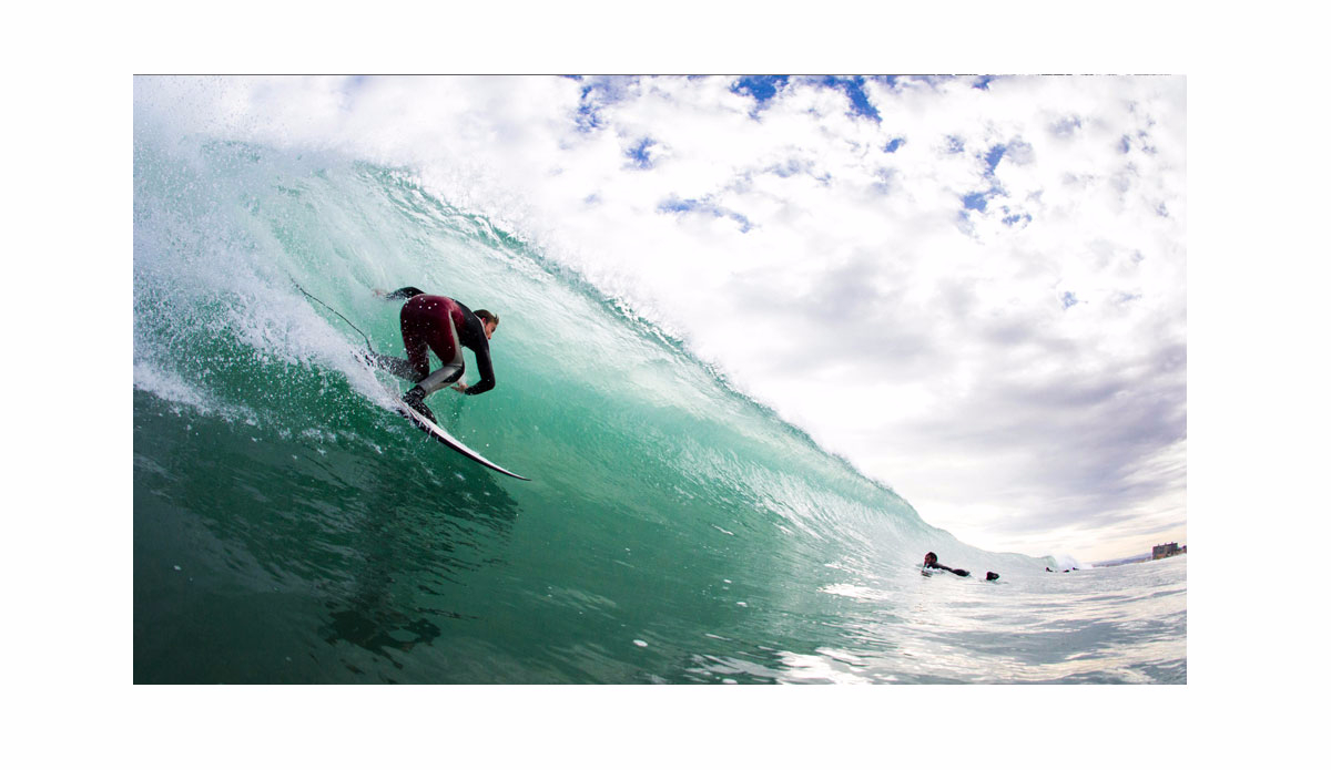 Joaquin Muñoz sets his line. Photo: <a href=\"http://instagram.com/thefrogeye\" target=\"_blank\">Alex Postigo</a>.