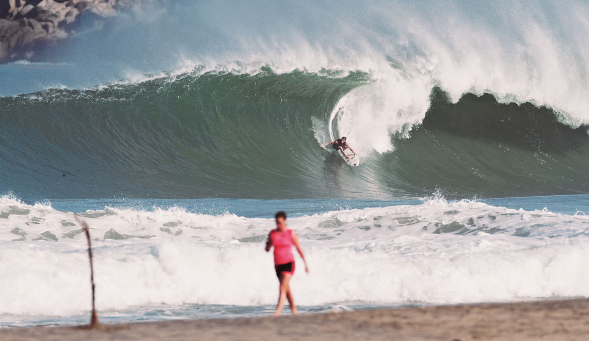 Mark Healey glad he\'s not on the beach. Photo: <a href=\"instagram.com/cacaneves\"> Camila Neves</a>