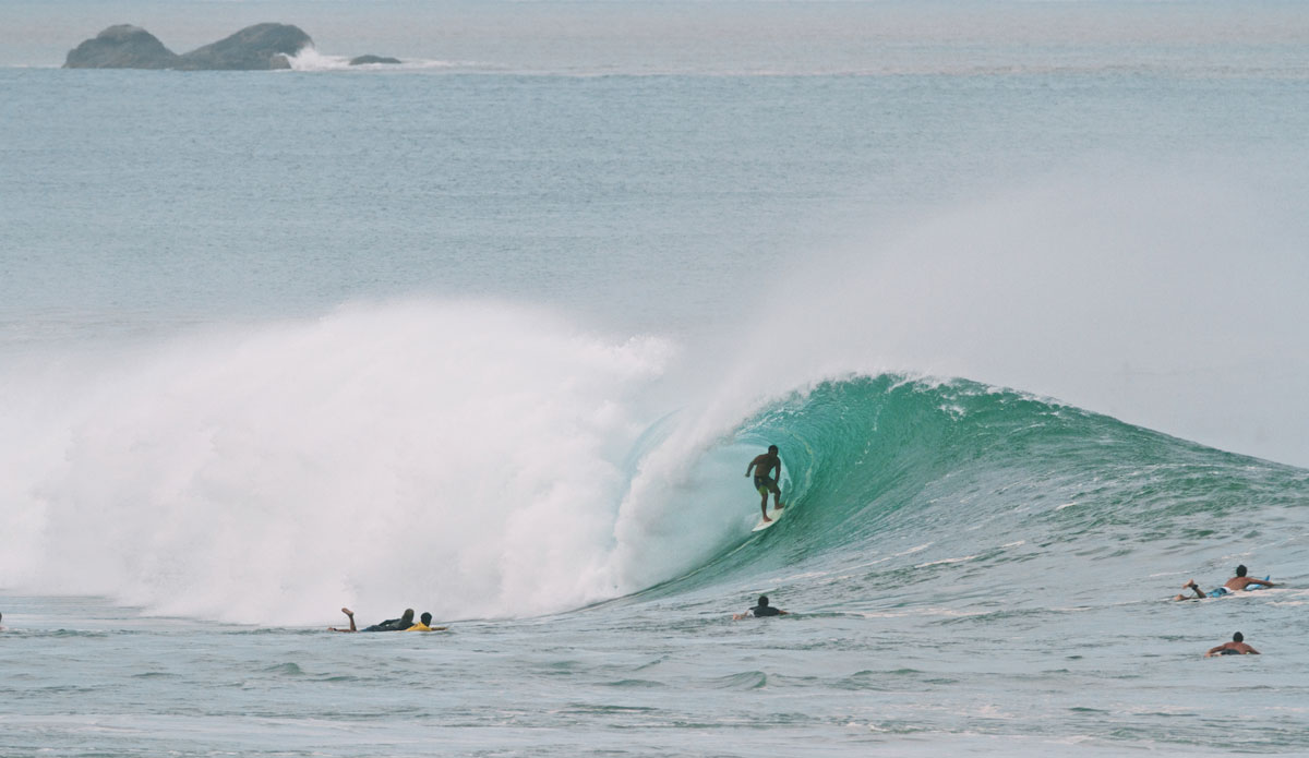 Angelo Donano, taking cover from the Mexican sun. Photo: <a href=\"instagram.com/cacaneves\"> Camila Neves</a>