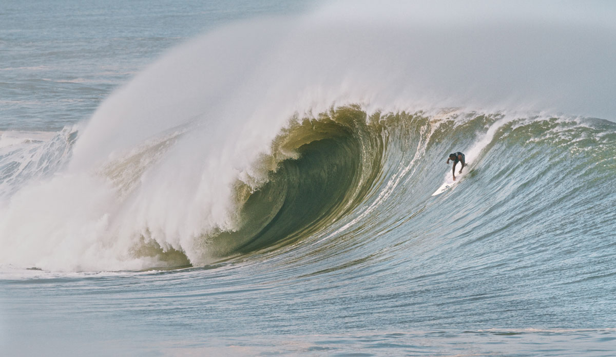 Marcial Monreal looking for a line. Photo: <a href=\"instagram.com/cacaneves\"> Camila Neves</a>