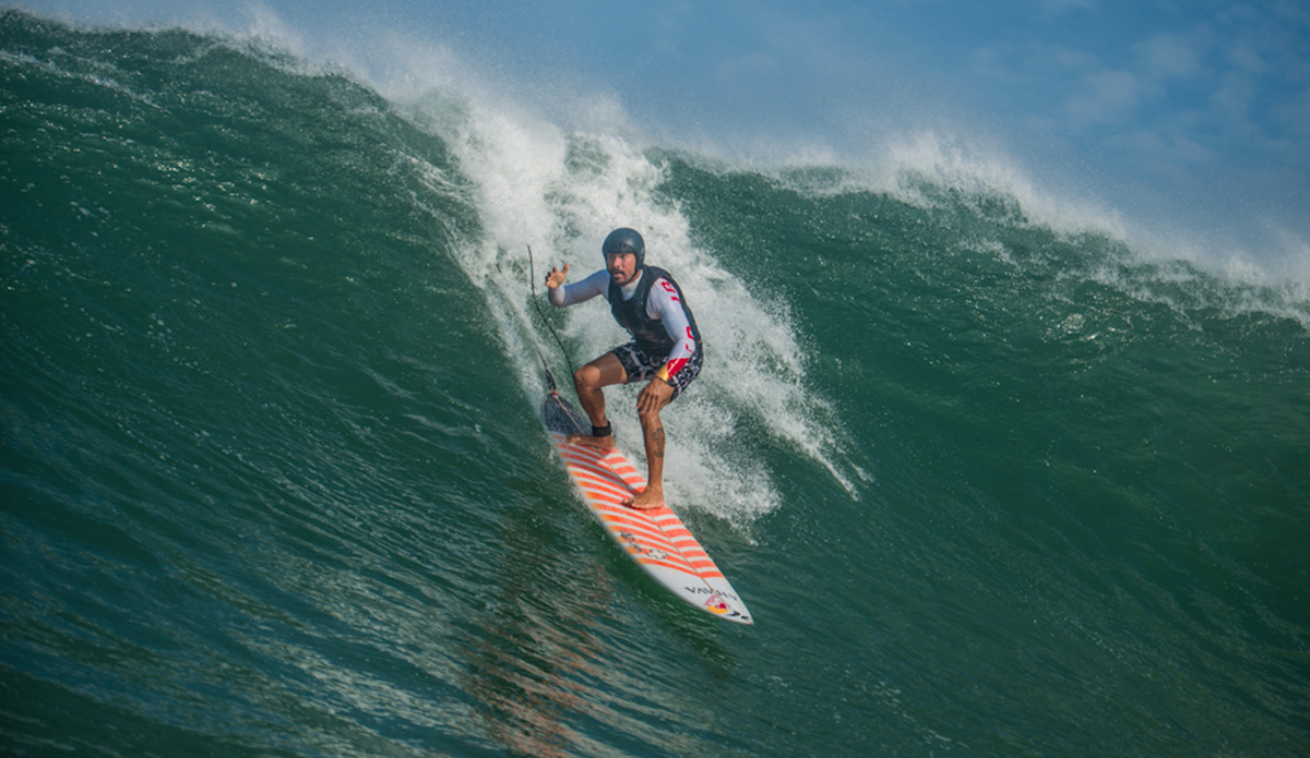 Seniority first, we will start with the living legend Coco Nogales. He is much more than the ultimate Mexican big wave rider. Coco has started a new project, AHAVA, to help the next generation of surfers in Puerto. Photo: Maria Fernanda