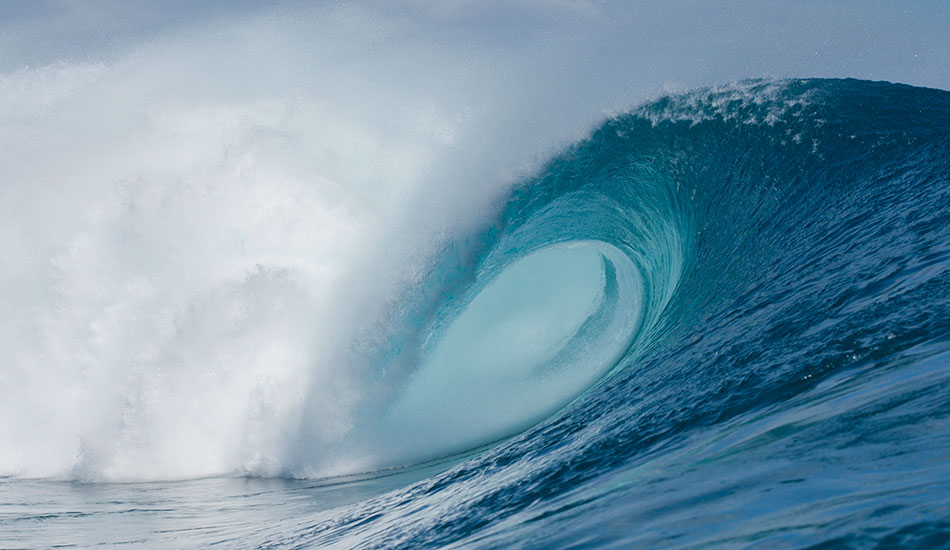 An empty wave at Tombstones in Gnarloo, West Australia. Photo: <a href=\"http://www.reposarphoto.com\">Jason Reposar</a>