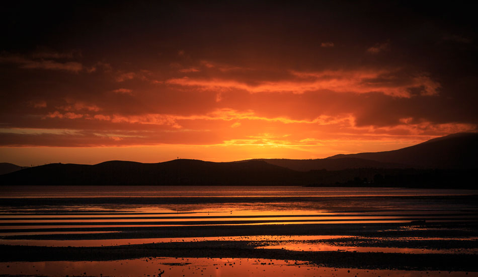 A vibrant sunset over the usually calm waters of Ralphs Bay, Lauderdale, Tasmania. Photo:<a href=\"http://www.rickileigheaves.com.au\"> Ricki Eaves<a/>