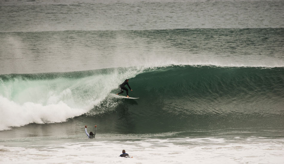 Local boy Dane Zaun on one of many that morning with local support. Photo: <a href=\"http://www.rickyjlesser.com/\" target=_blank>Ricky Lesser.</a>