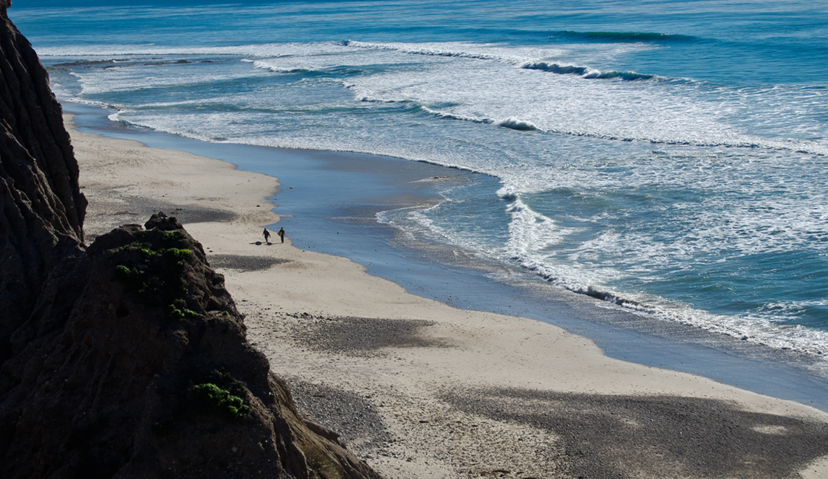 Overhead view of the getting to Tarantulas, Jalama Beach. Photo: <a href=\"www.californiametalphoto.com\">Robert Eovaldi</a>