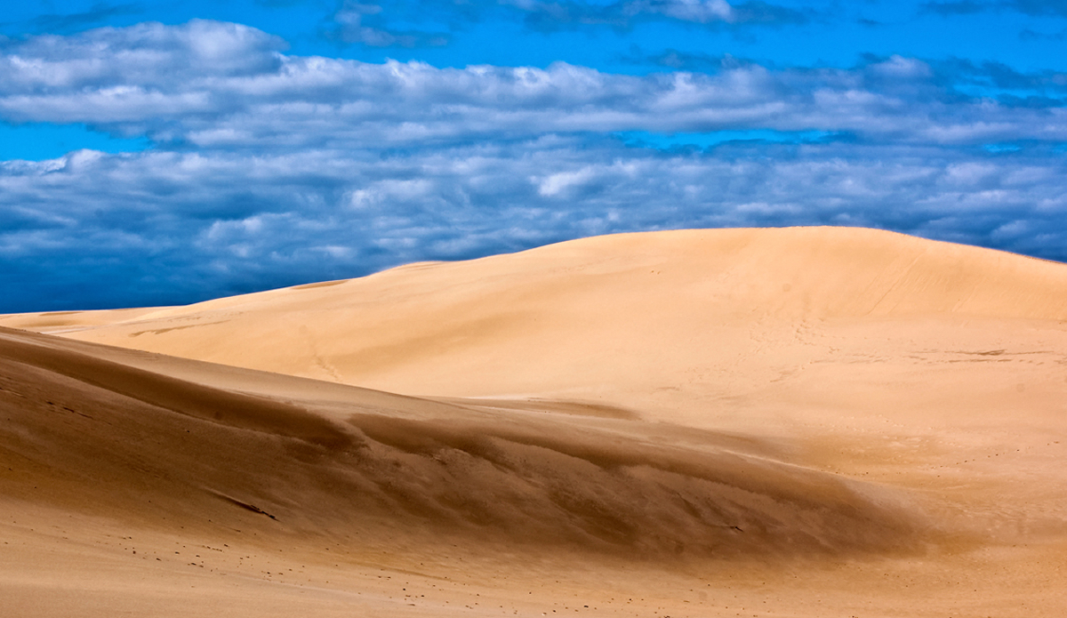 Lake Michigan Dunes. Photo: <a href=\"www.californiametalphoto.com\">Robert Eovaldi</a>