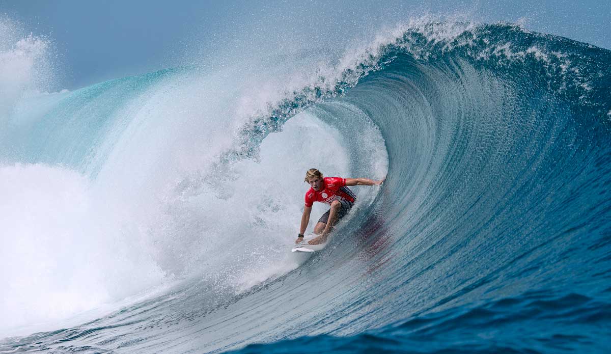 John John Florence (Oahu, Hawaii) (pictured) won his Round 2 heat at Teahupo\'o during the Billabong Pro Tahiti today. Florence pulled into some heavy tubes in a wave starved affair to eliminate Raoni Monterio (BRA) to advance into Round 3. Photo: <a href=\"http://www.aspworldtour.com/\">Will H-S</a>