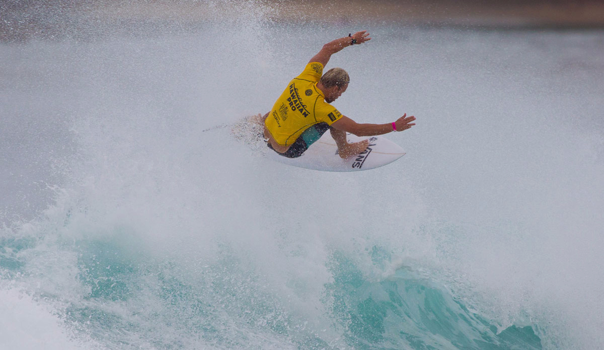 Tanner Gudauskas of the United States (pictured) placing second in his Round 3 heat at the Hawaiian Pro. Photo: Masurel/<a href=\"http://www.worldsurfleague.com/\">WSL</a>