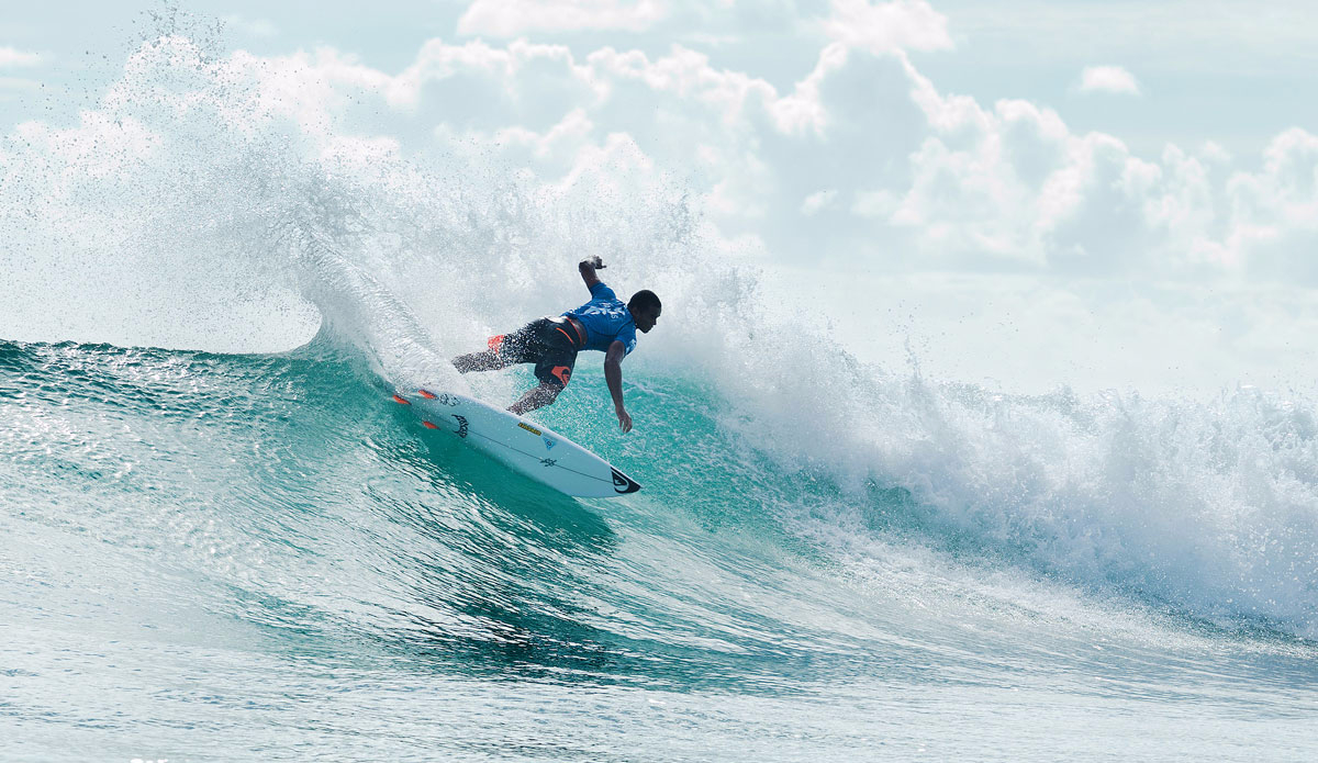 Wiggolly Dantas of Brasil (pictured) defeating Joel Parkinson in Round 3 of the Quiksilver Pro Gold Coast in Australia on Thursday March 12, 2015. Photo: <a href=\"http://www.worldsurfleague.com/\"> WSL</a>/ Cestari