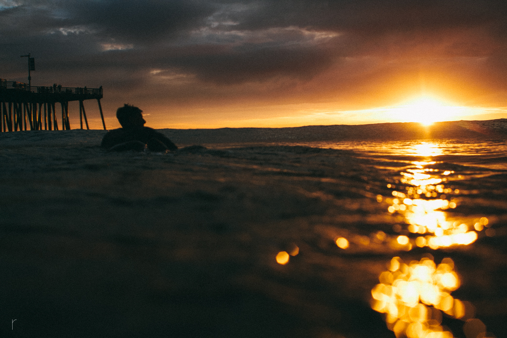 Christian Ramirez enjoying the last light.  Photo: <a href=\"www.russellholliday.com\">Russell Holliday</a>