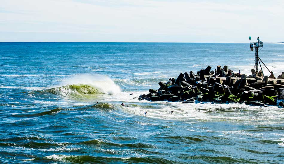 A rare moment in New Jersey surfing history. Photo: <a href=\"http://instagram.com/ryanmackphoto\">Ryan Mack</a>