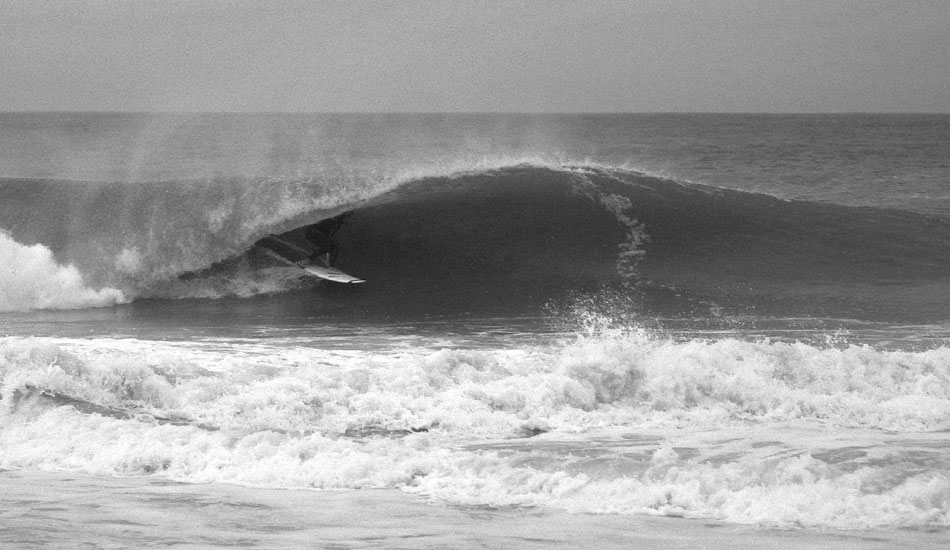 Perfect wave, great positioning and getting dark. Hunter Heaverly until the end! Photo: McCarthy