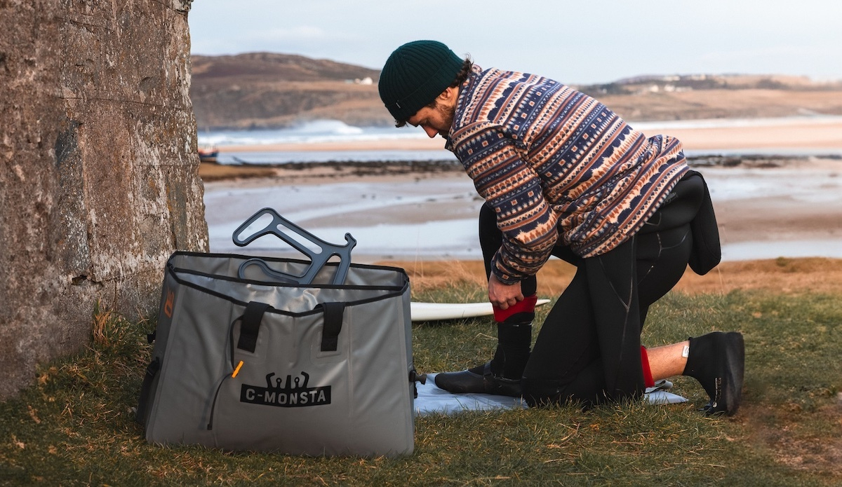 No matter how frustrated you get while changing, try to avoid yanking on your wetsuit gaskets when donning and doffing. Samuel Howard photo. 