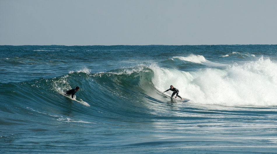 Kiwi Dan Mitch skipped work and drove all the way down from the mountains to line up this fun 38 wedge and make it to the right place at the right time. Photo: <a href=\"http://www.shannonaston.com/\" target=_blank>Shannon Aston</a>.