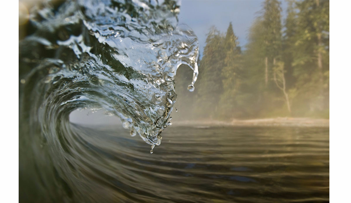 Foggy lip. Photo: <a href=\"http://beachbreakphotography.ca/\">Shayne Stadnick</a>