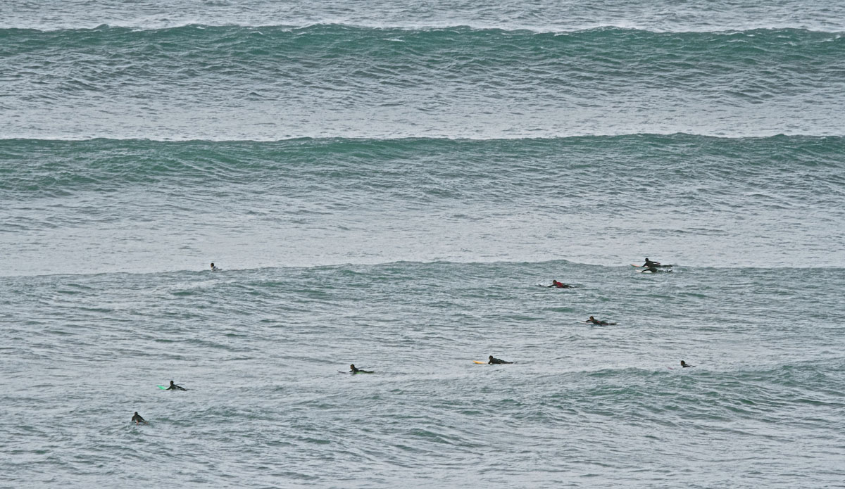 Corduroy crowds. Photo:<a href=\"http://instagram.com/cacaneves\">Camila Neves</a>