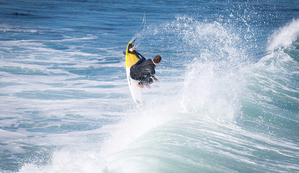 Chucking backhand with Ben Coffey. <a href=\"https://instagram.com/snapsbyaragon/"\">Alex Aragon</a>