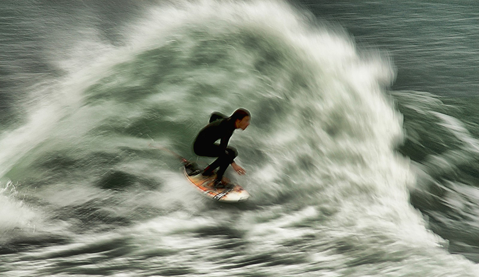 Hugues Oyarzabal at a secret reef. Photo: <a href=\"https://www.facebook.com/SalernoPhoto\"> Stéphane Salerno