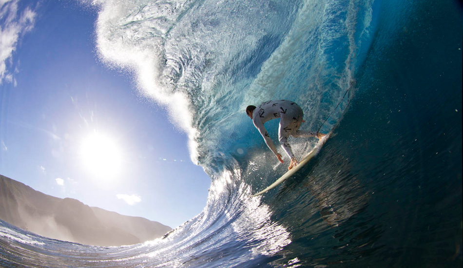 Underneath Shippies, Mikey Brennan in white. Photo: <a href=\"http://www.stugibson.net\">Stuart Gibson</a>