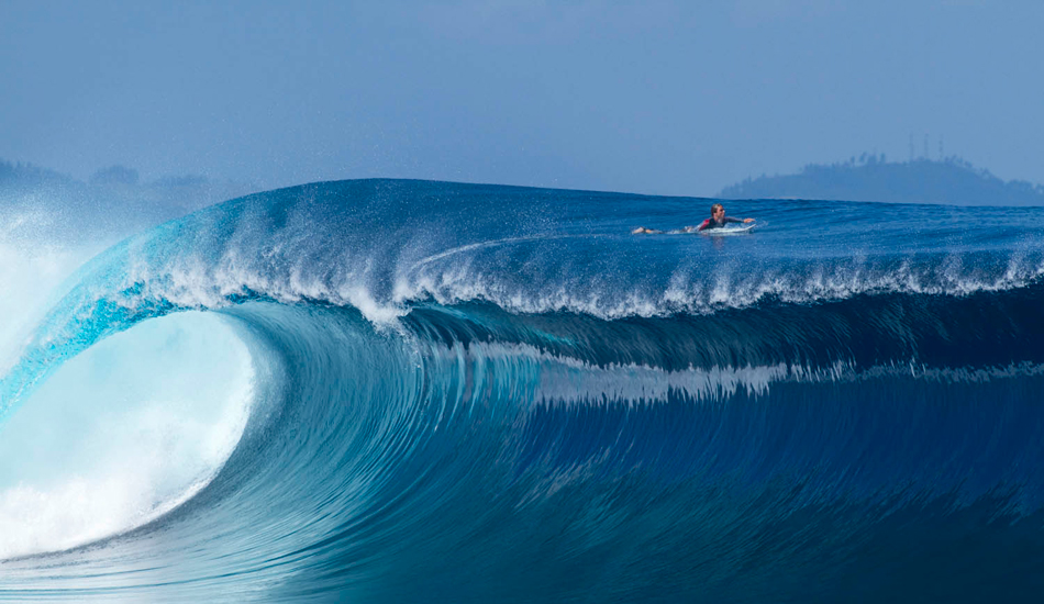 Sean Woolnough, paddling Love Shacks, Namotu, Fiji. Photo: <a href=\"http://www.stugibson.net\">Stuart Gibson</a>