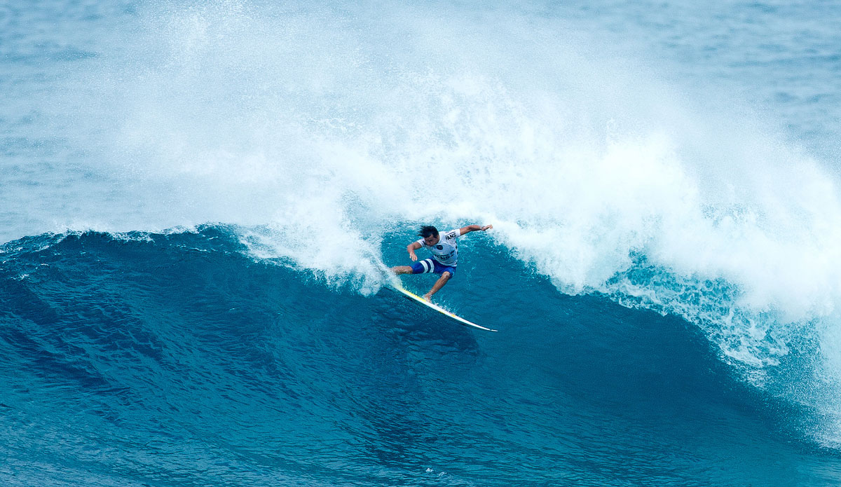 Julian Wilson winning his Round 3 heat on Wednesday December 3, 2014. Photo:<a href=\"http://www.aspworldtour.com/\">ASP</a>/Sloane