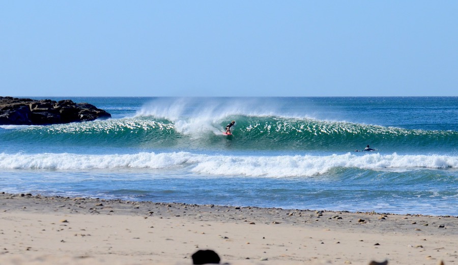 Who doesn\'t love a dreamy little warm water wedge? Mathew Davies enjoying some off season magic while local lensman Gerardo Antonio gets the shot. Santana, Nicaragua. 2/21/17