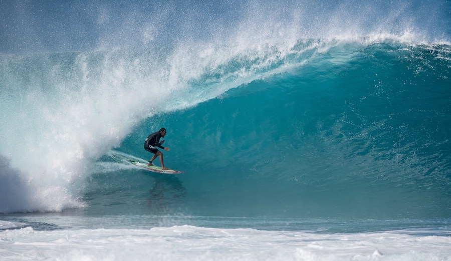 Does it get any more classic than this? Derek Ho hand-jiving his way through what is almost certainly the wave of the day. Pipeline. 1/26/17. Photographer: Pedro Miranda.