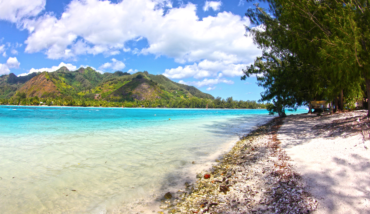 We had a picnic on Motu on the northwest corner of Moorea. I couldn\'t think of a better place. Photo: <a href=\"https://www.facebook.com/pages/Jared-Sislin-Photography/258114520882025\">Jared Sislin</a>