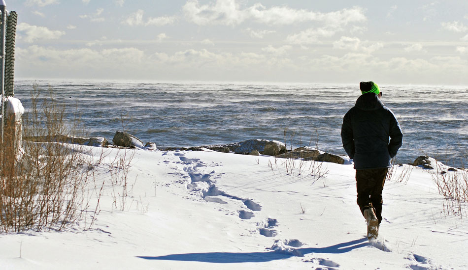 Early morning surf check. Photo: Tim Leopold