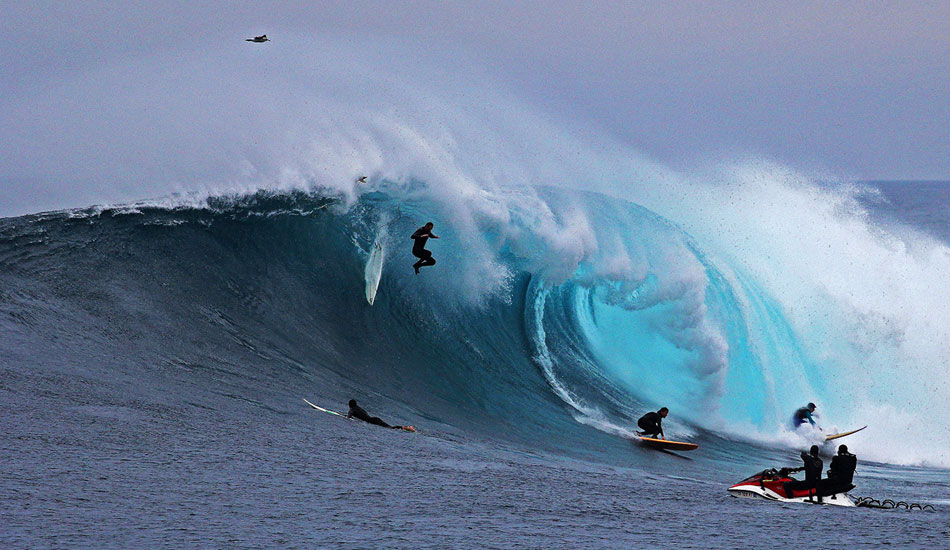 The darker side of Todos. The clouds got there on time to witness what was going to happen. Photo: Claudia Boily