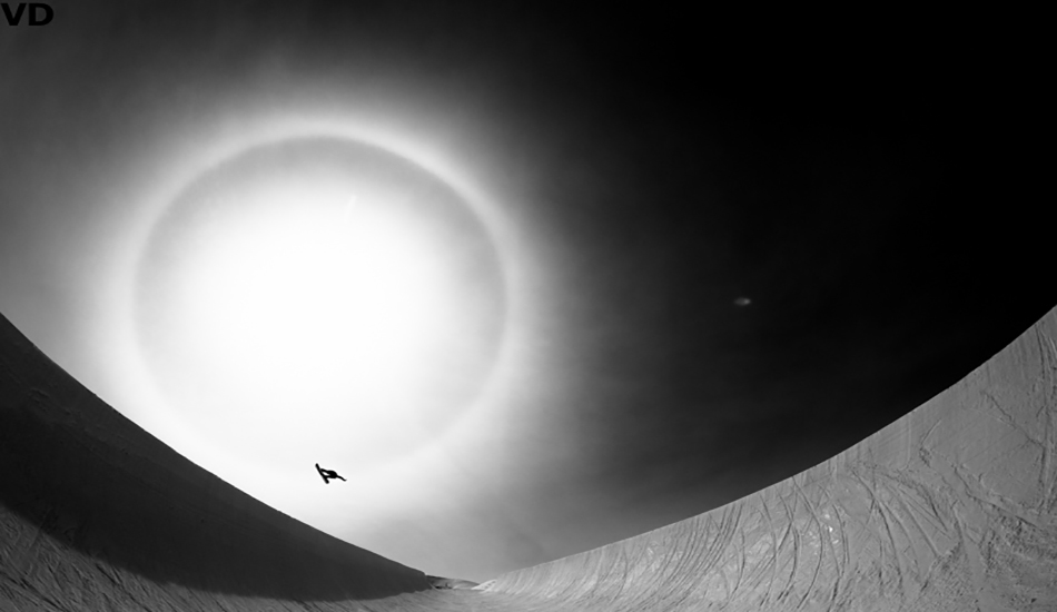 We organized a three-day halfpipe shoot at Kitzsteinhorn. It was super cold and around lunchtime on the third day the wind picked up. Ice crystals from inside the pipe flew up into the air and as I was shooting into the sun it made a ring of reflections. It lasted only a minute and I knew I had captured a special moment.