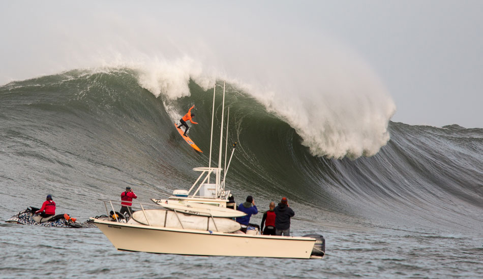 Tyler Fox, near vertical. Photo: <a href=\"http://www.adamwarmington.com/\">Adam Warmington.</a>