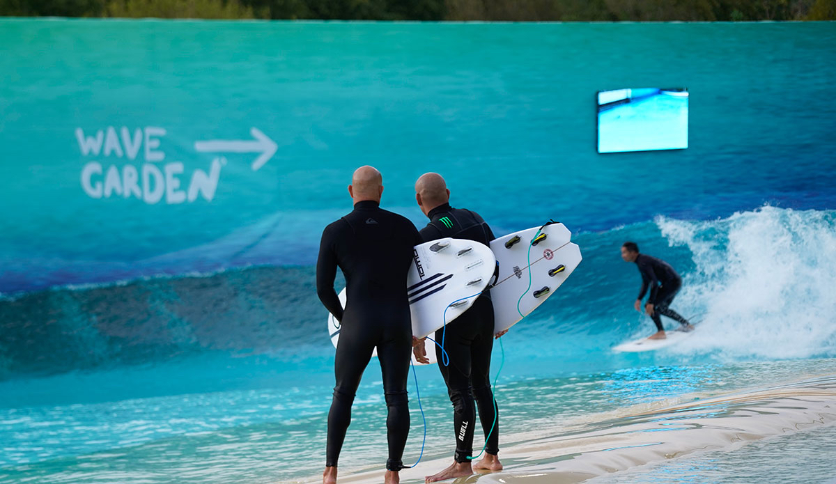 Kelly Slater and Bobby Martinez. Photo: Wavegarden