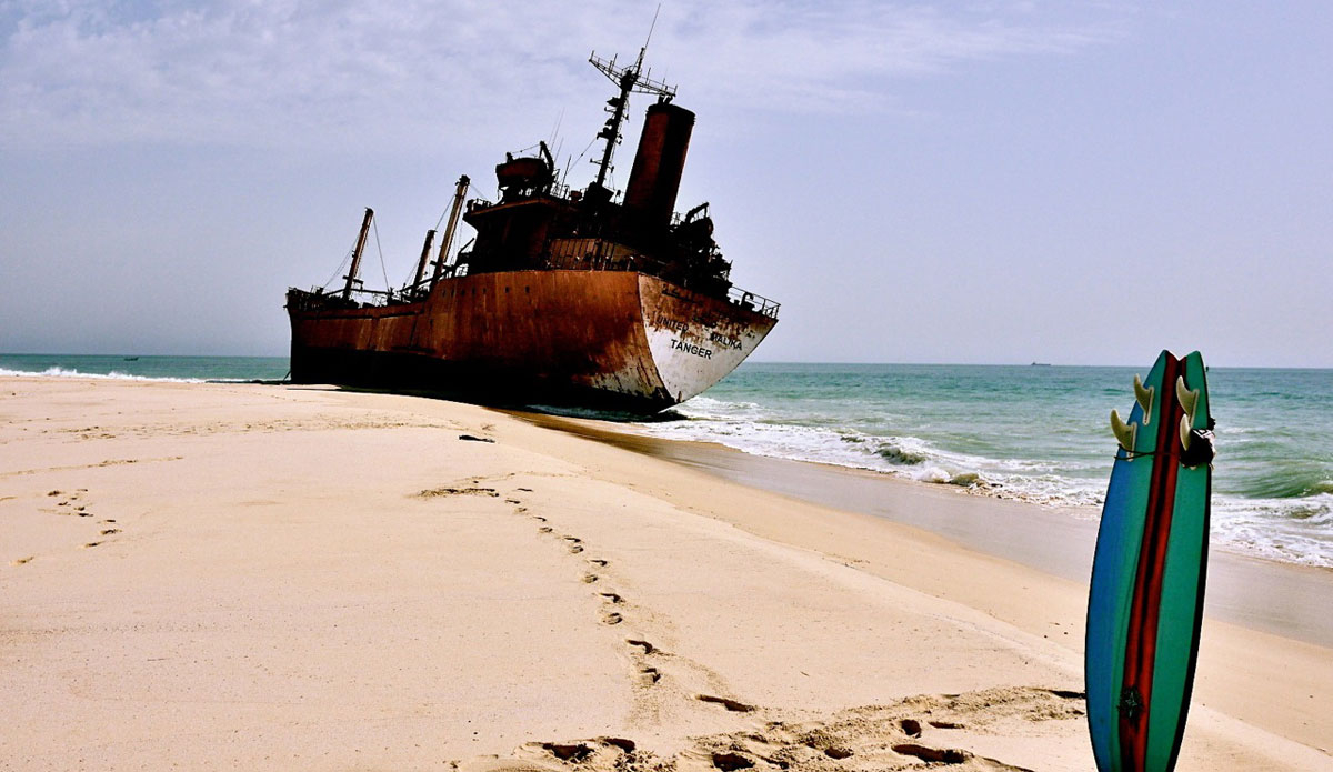 Surfing no-man’s land in Mauritania. Photo: <a href=\"http://bugsonmyboard.org/\">Gary Conley</a>