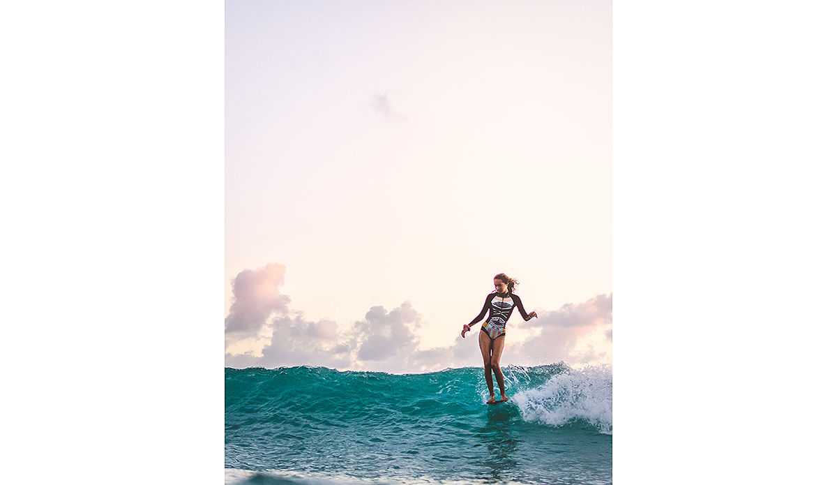 Kelis Kaleopaa (@keliskaleopaa) 

It was so cold and the waves were pretty bad on this particular night. Glad I stayed out to snag this last wave of Kelis\'. She\'s just so graceful and the way to dances on the board is magic.

Photo: Will Walling//@will_is_dakine