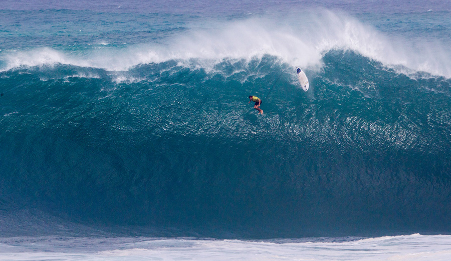 The Eddie Might Go! Eddie Aikau Big Wave Invitational Called on This Week!