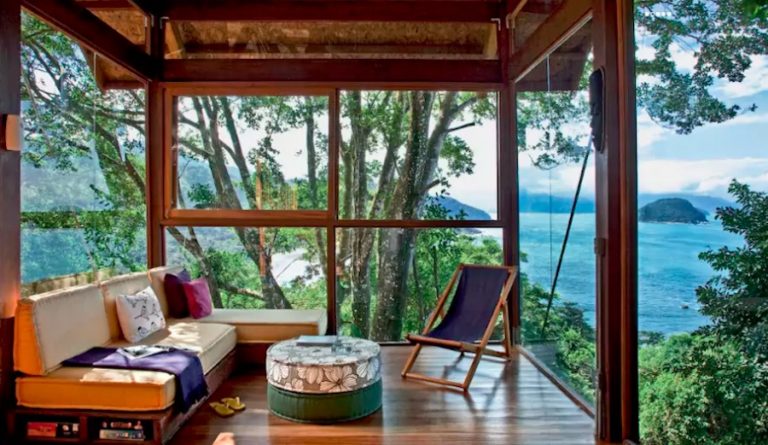 10 Of The Best Airbnb's For Surfers | The Inertia