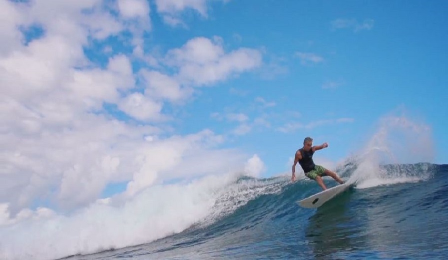 Gerry Lopez Returns to Uluwatu 40+ Years Later to Talk Story | The Inertia