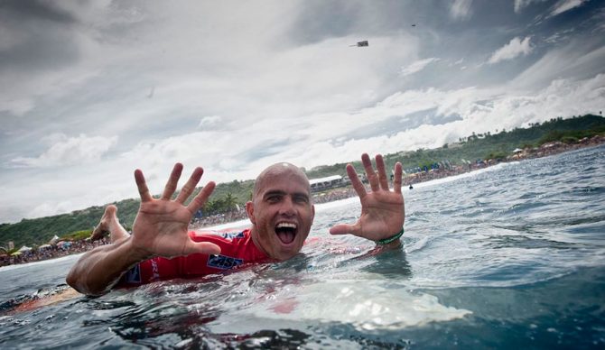 One finger for each! Photo: WSL