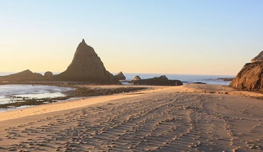 The Supreme Court refused to take up the case of billionaire Vinod Khosla and the continued battle over Martins Beach. Photo: Instagram/Surfrider