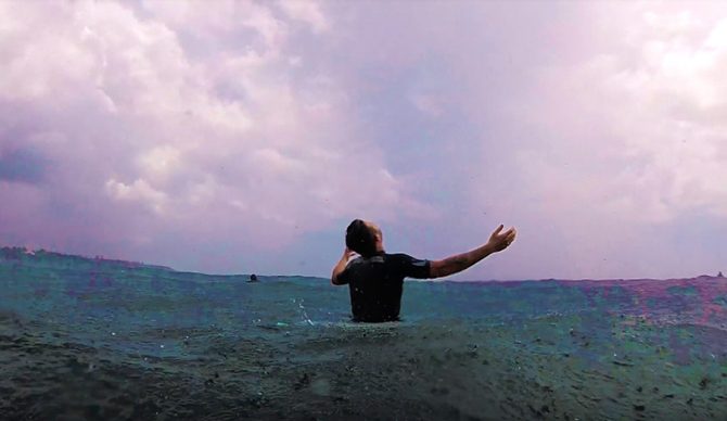 Surfing in Sri Lanka