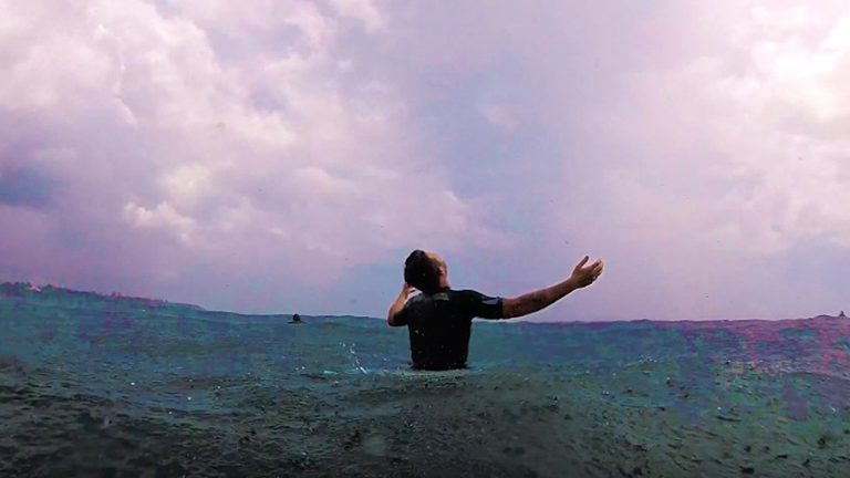 Surfing in Sri Lanka