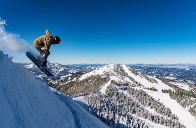 2 People Killed in Inbounds Avalanche at Idaho's Silver Mountain