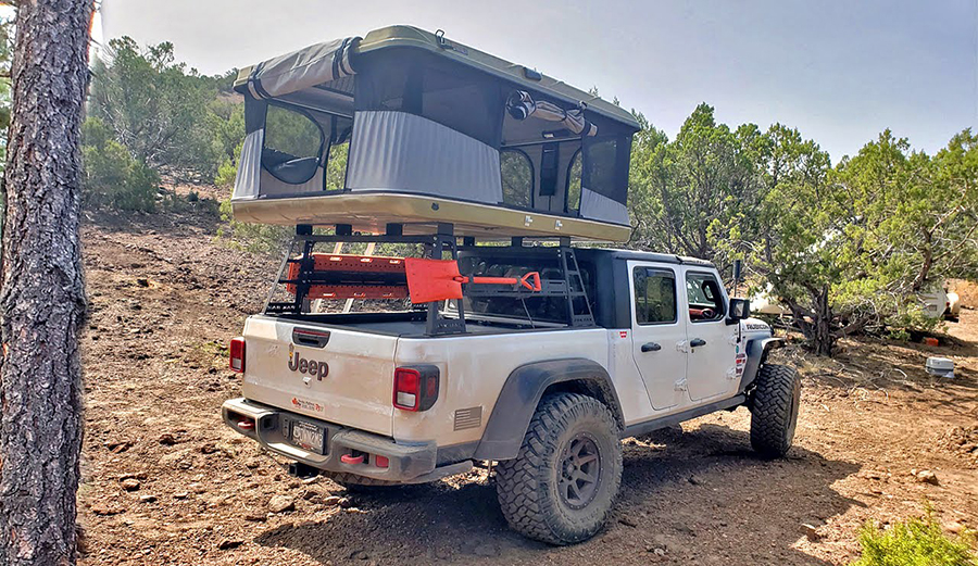 I Hit the Road to See if I Could Live Out of My Jeep With a Rooftop ...