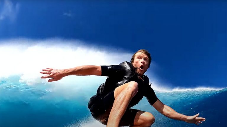 Mark Healey huge wipeout at outer reef