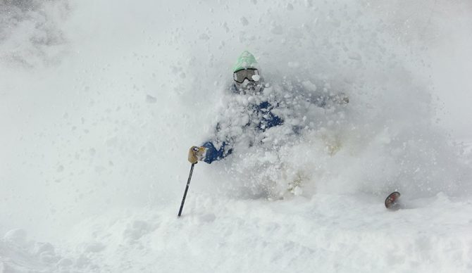 powder skiing at Hachimantai ski resort japan