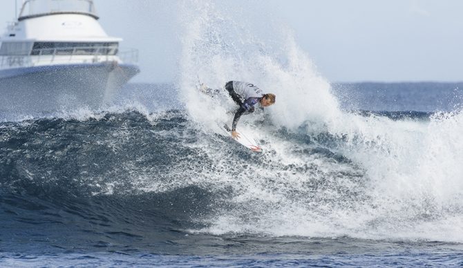 Jacob Wilcox surfs rottnest island