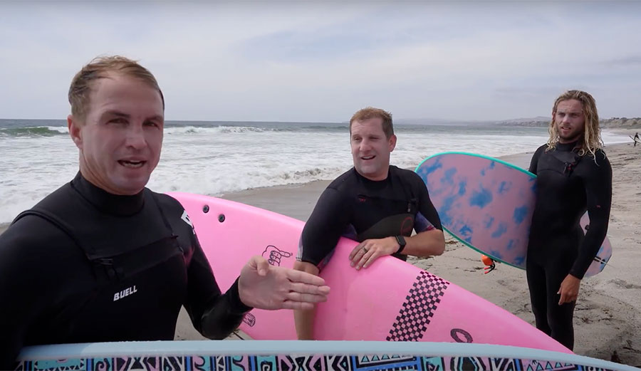 Jamie O'Brien Chased Out of the Water by Great White Shark