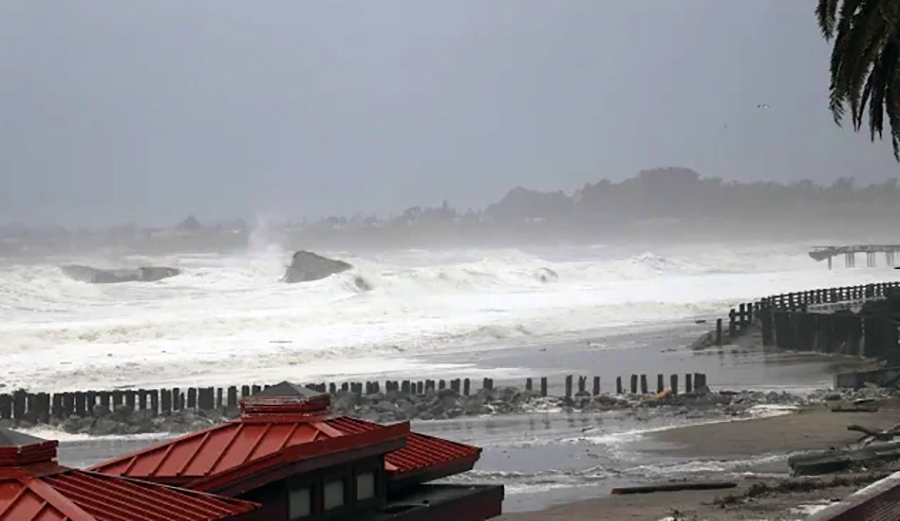 Bomb Cyclone Kills Two in California as Rain Keeps Falling